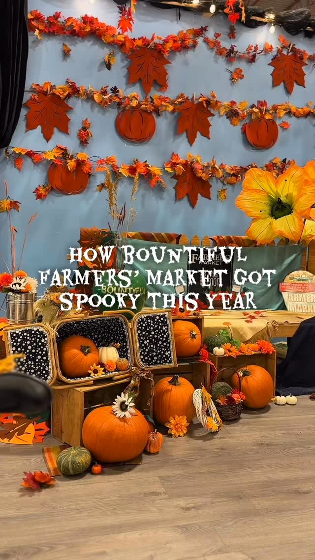Our vendors and staff brought the Halloween spirit to life — and we’re keeping the magic going all weekend long! 👻✨

Bring the family, enjoy treats, costumes, and fall vibes at Edmonton’s favourite indoor market. 🍂

Open all weekend:
Friday 10AM – 4PM
Saturday 9AM – 4PM
Sunday 10AM – 4PM

#BountifulFarmersMarket #YEGHalloween #EdmontonEvents #YEGLocal #ShopLocalYEG