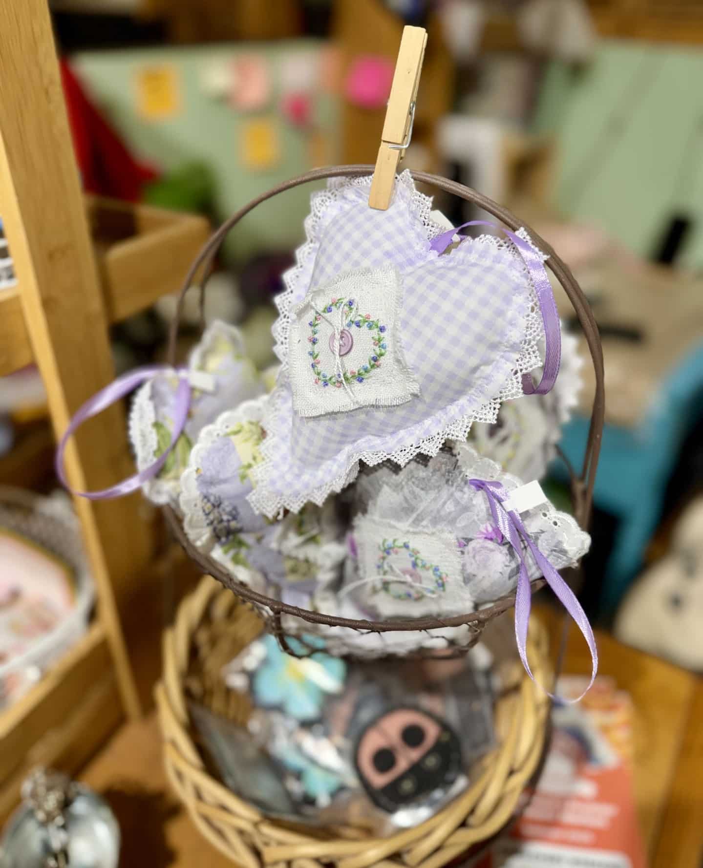 A little handmade love for Valentine’s 💕⁠
⁠
From sweet Valentine’s pieces to whimsical handcrafted pottery plant pics, @hedgepig_pottery brings charm to every corner of your home. Bees, bugs, playful sayings, and cozy mug rugs. Made to add personality to plants, desks, and gift tables alike. Thoughtful, one-of-a-kind gifts that feel personal without trying too hard. ⁠
⁠
📍 Booth I2⁠
🕓 Fri 10–4 | Sat 9–4 | Sun 10–4⁠
⁠
#BountifulFarmersMarket #ValentinesGifts #YEGLocal  #ShopLocalYEG #YEGArtisans #YEG