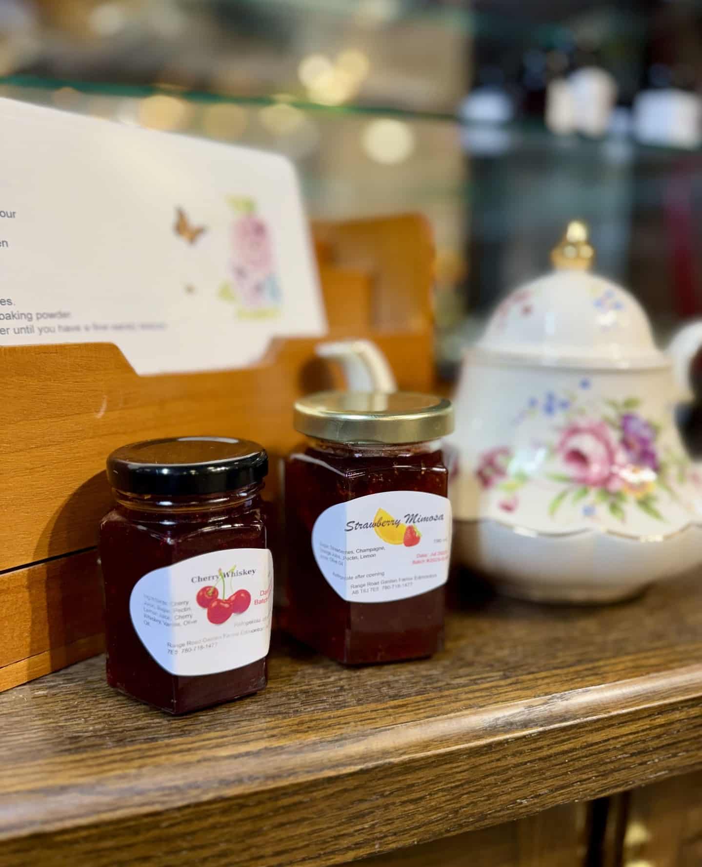 @range_road_garden_farms makes small-batch charcuterie jams that bring something special to the table — like their rich Cherry Whisky Jam and bright Strawberry Mimosa Jam. Perfect alongside aged cheeses, spread on warm bread, or added to your favourite charcuterie board.⁠
⁠
📍 Booth J8 | Bountiful Farmers’ Market⁠
🕓 Open year-round: Fri 10–4 | Sat 9–4 | Sun 10–4⁠
⁠
#CharcuterieJams #YEGFoodies #BountifulFarmersMarket #SupportLocalYEG #YEGLocal #YEGCheese #YEGCharcuterie