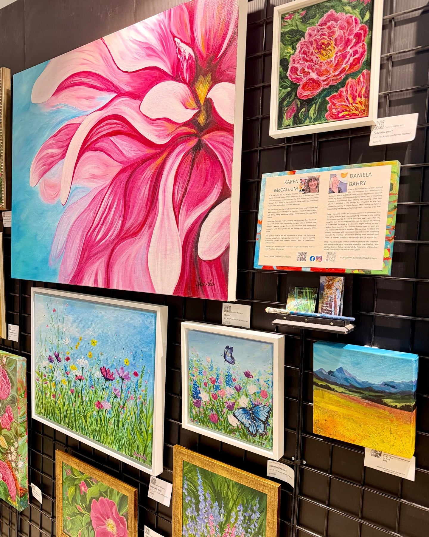 The Corner Gallery features the work of @karenmccallumart and @danielabahryart — bright florals, soft landscapes, and nature-inspired pieces that feel like the season ahead. Fresh colours, blooming scenes, and artwork that brings a little light and life!

🕓 Fri 10–4 | Sat 9–4 | Sun 10–4
📍 Bountiful Farmers’ Market

#BountifulFarmersMarket #YEGLocal #YEGArtisans #YEGArt #YEG #ArtAtTheMarket #SupportLocalArtists #ShopLocalYEG