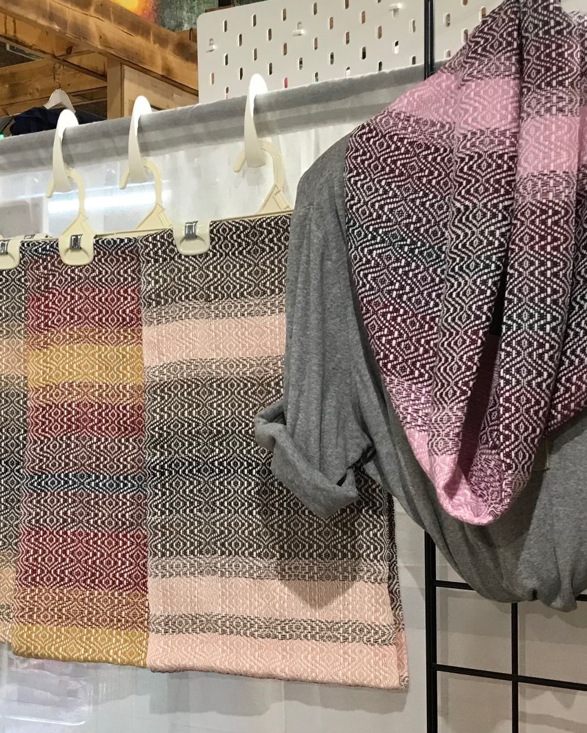 Bring spring to your home and Easter table with beautiful handwoven pieces by Helene G  @heleneg.arts.crafts 🌷

Discover a new collection of 100% cotton neck warmers—perfect for cool spring mornings and evenings—alongside colourful placemats, table runners, and hand towels, all traditionally woven on a loom with care and craftsmanship.

A lovely way to refresh your space with handmade touches here in Edmonton at Bountiful Farmers’ Market.

Available April 3 – April 26 (final days at the market)
Visit Booth H6 and pick your favourites before they’re gone. 🧺✨